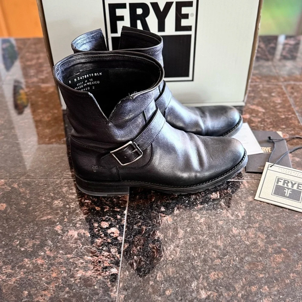 Frye Natalie Short Engineer Boot - Picture 4 of 12
